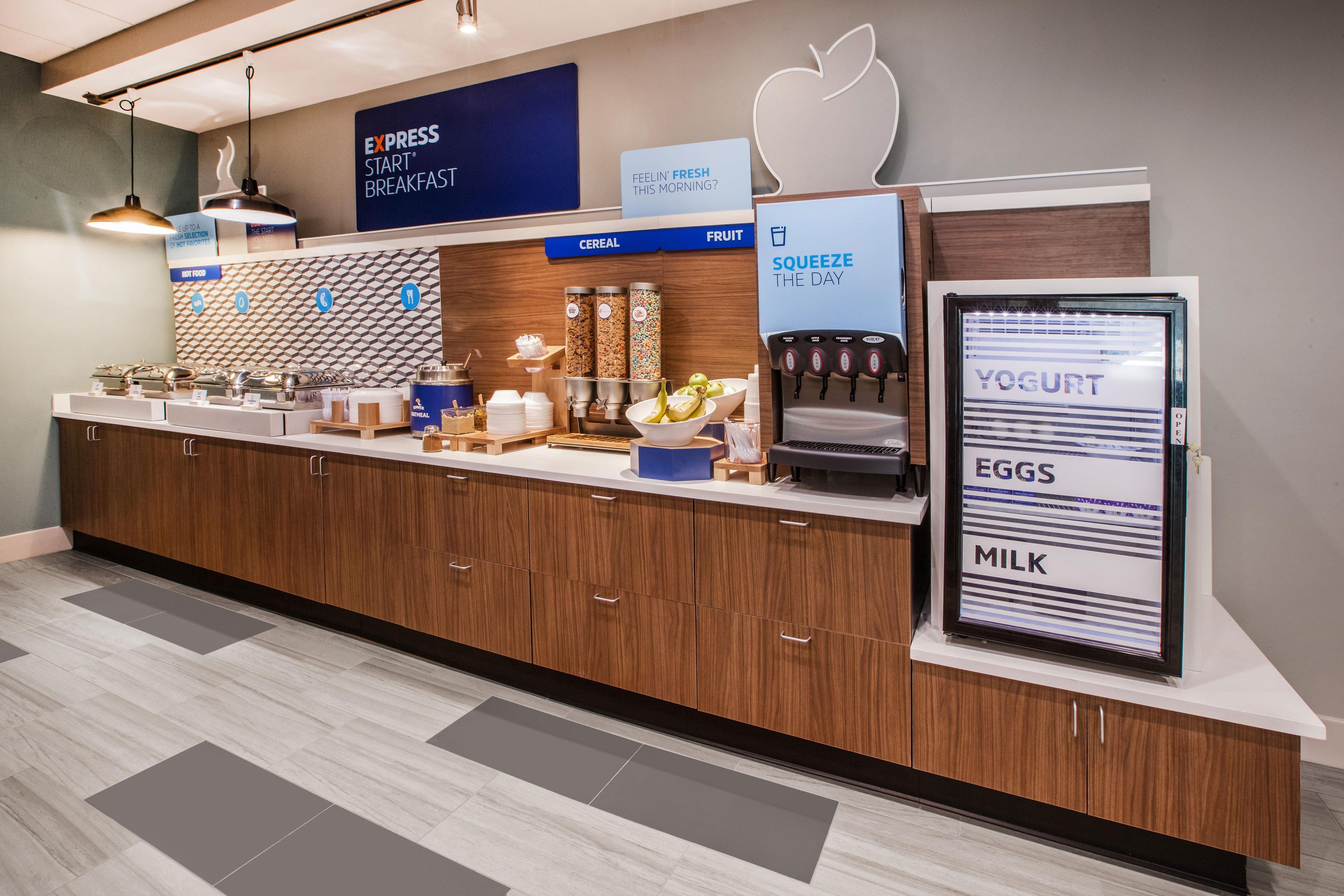 Holiday Inn Express Hotel Fort Campbell-Oak Grove By Ihg Экстерьер фото