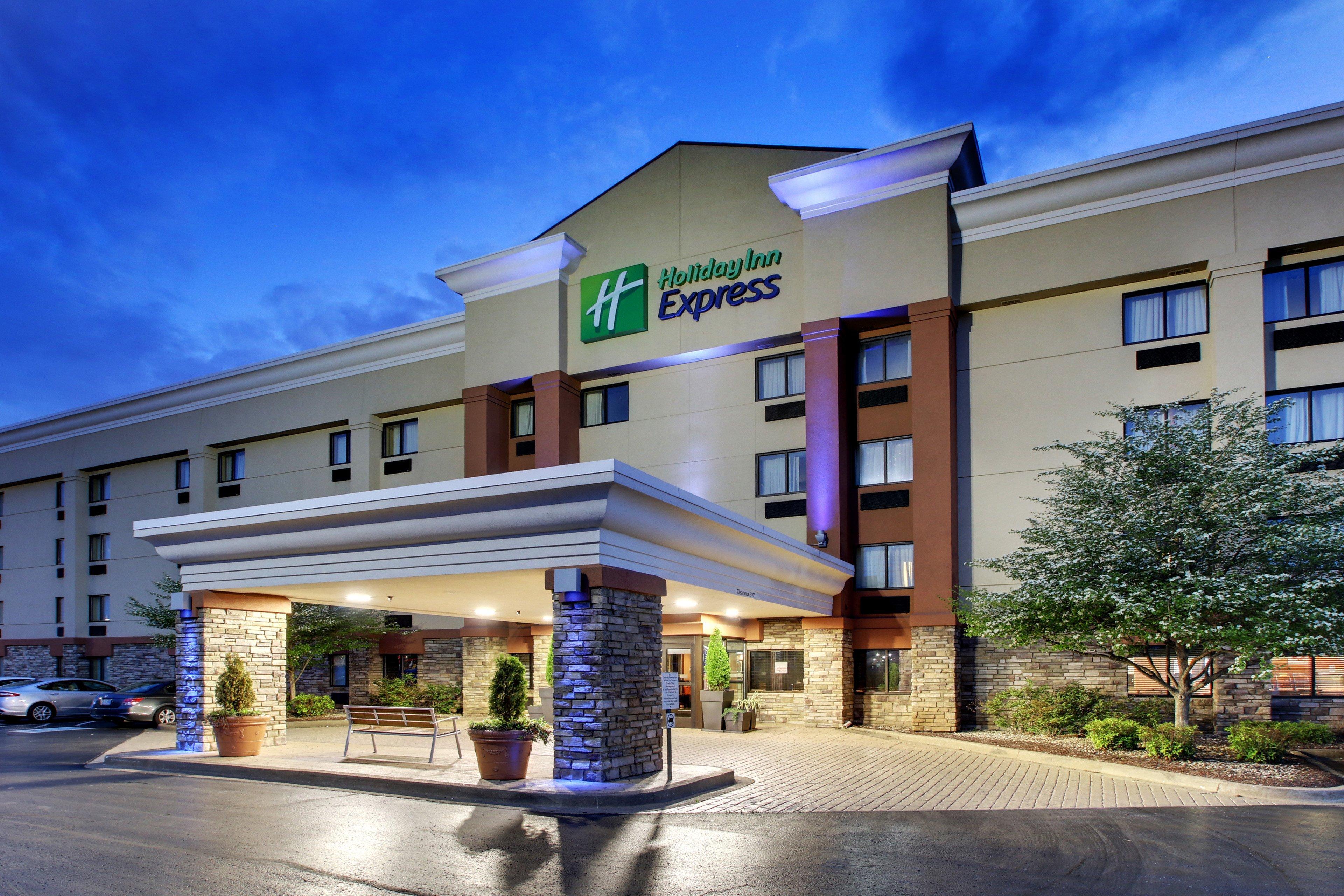 Holiday Inn Express Hotel Fort Campbell-Oak Grove By Ihg Экстерьер фото