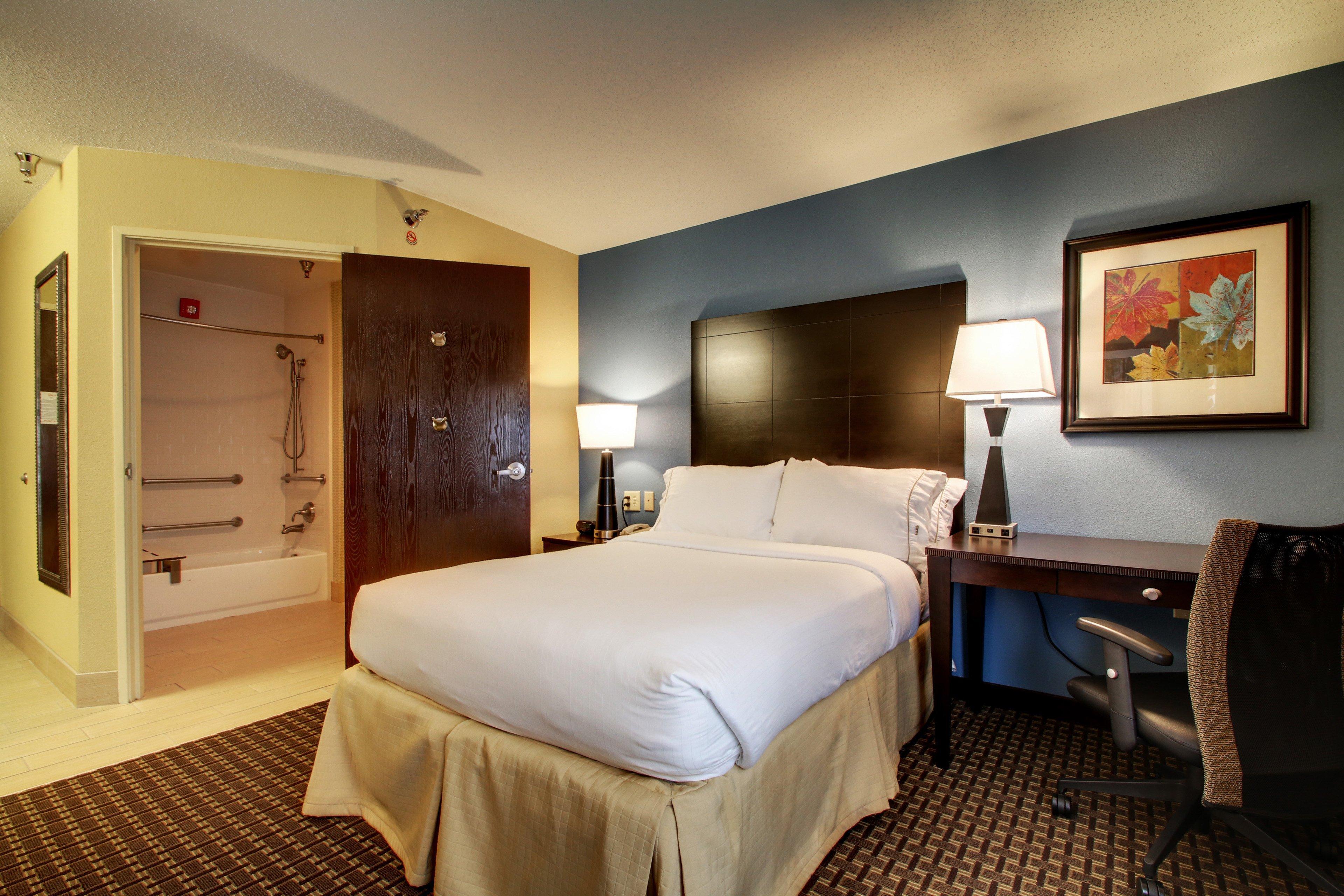 Holiday Inn Express Hotel Fort Campbell-Oak Grove By Ihg Экстерьер фото