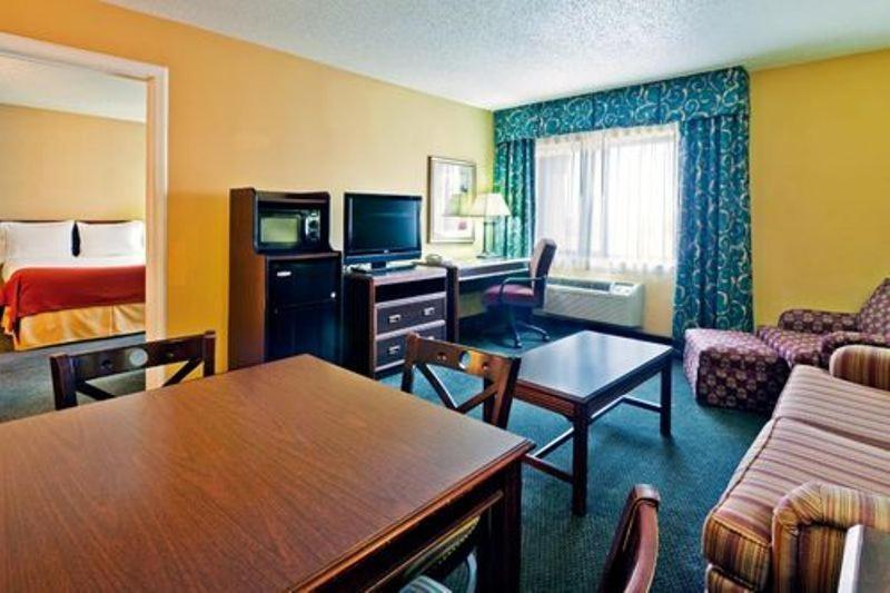 Holiday Inn Express Hotel Fort Campbell-Oak Grove By Ihg Номер фото